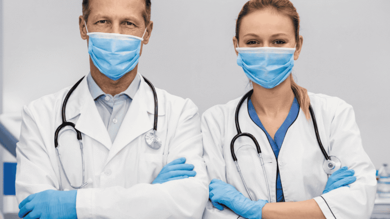 تركيا تضع شروط وقيود صارمة على إعلانات الأطباء على وسائل التواصل الإجتماعية